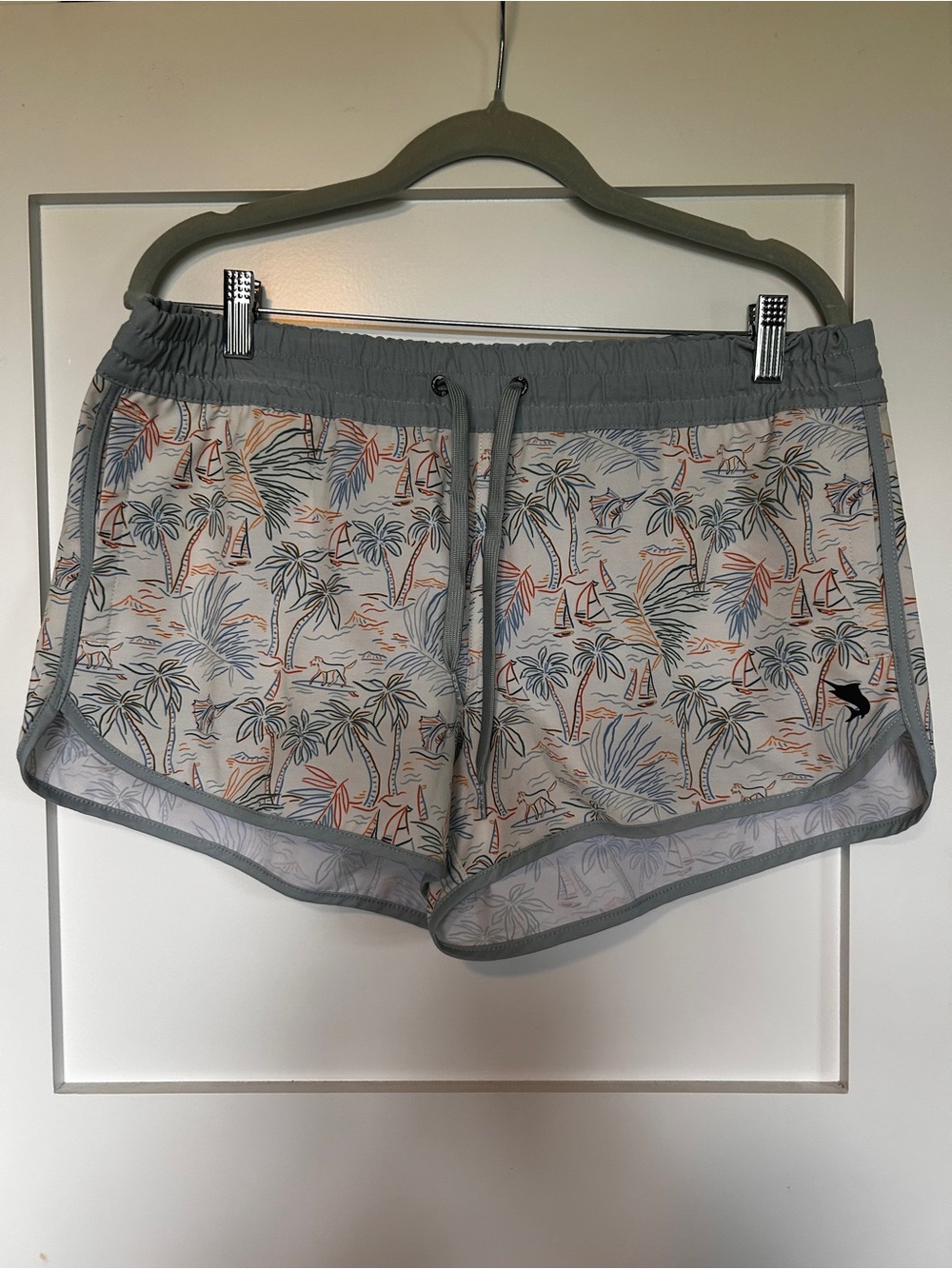 Women’s Tropical Drawstring Athletic Shorts - Gray Salt Life